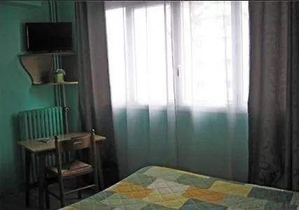 Ξενοδοχείο Central Hotel *